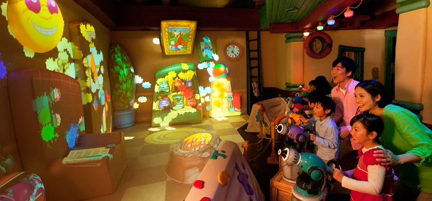 Goofy's Paint n Playhouse